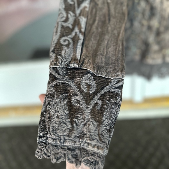 Vintage Jacket - Picture 4 of 12